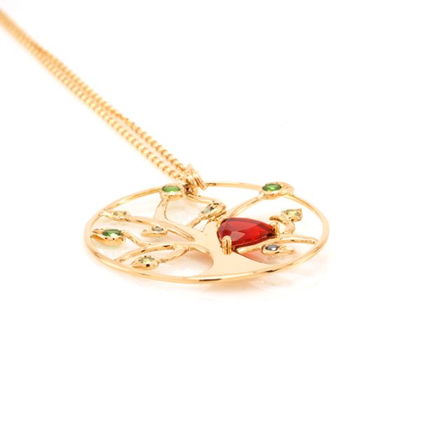 Pendentif Trinité, or jaune 18k, Opale de feu 3