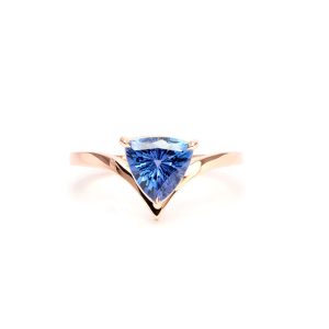 Bague en or rouge 18k, Tanzanite 1