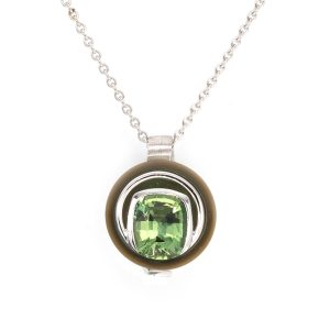 Pendentif Ruban Vert 1