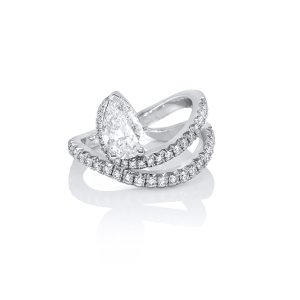 solitaire princesse en or blanc et diamants 10